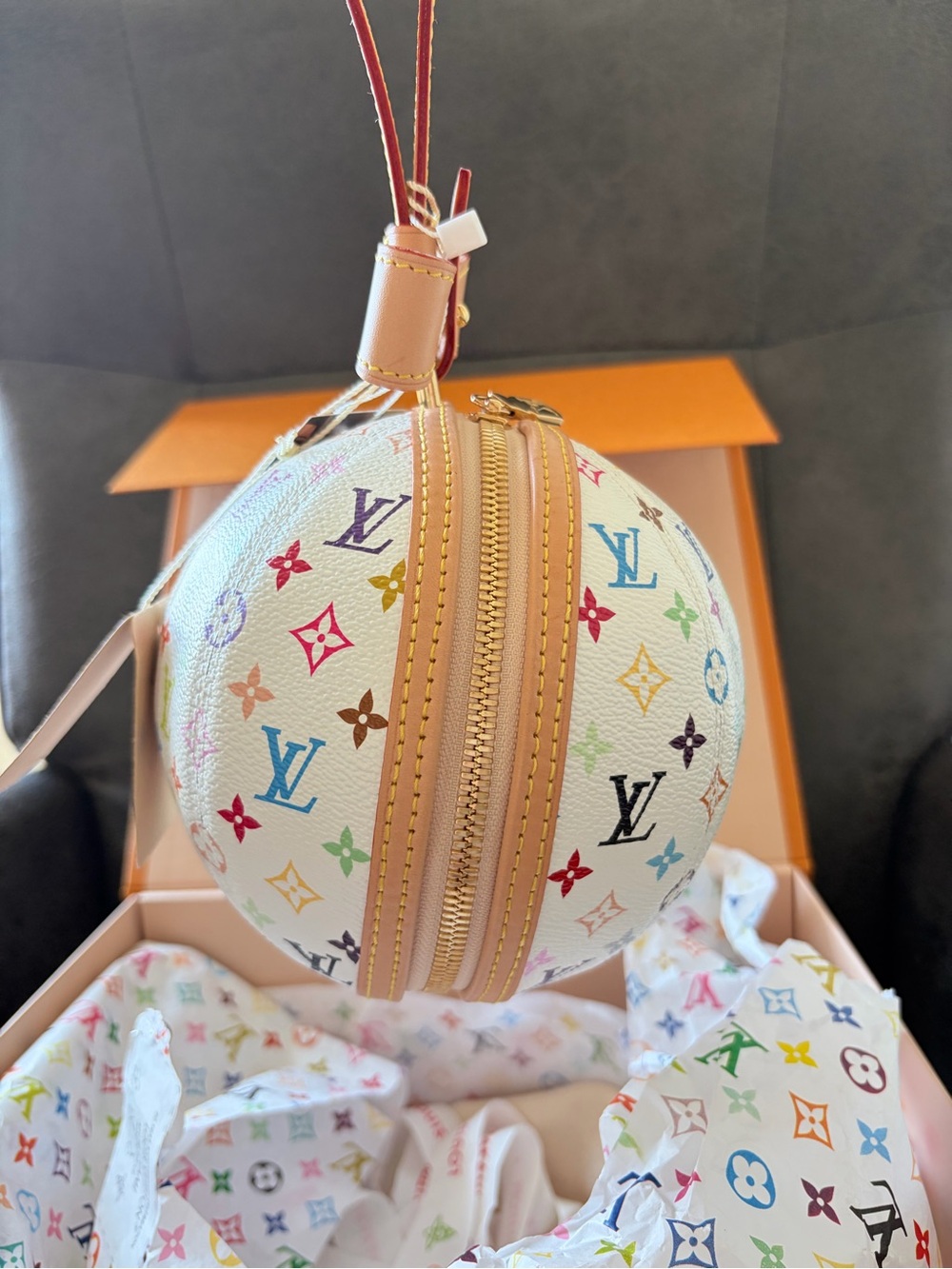 Louis Vuitton Koro Koro Limited to VIP Clients number #52 in the world - Picture 7 of 14